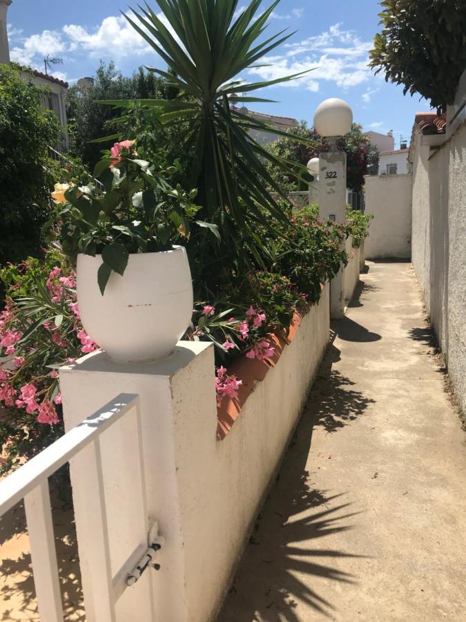 Bonita Casa Adosada Empuriabrava Eksteriør bilde
